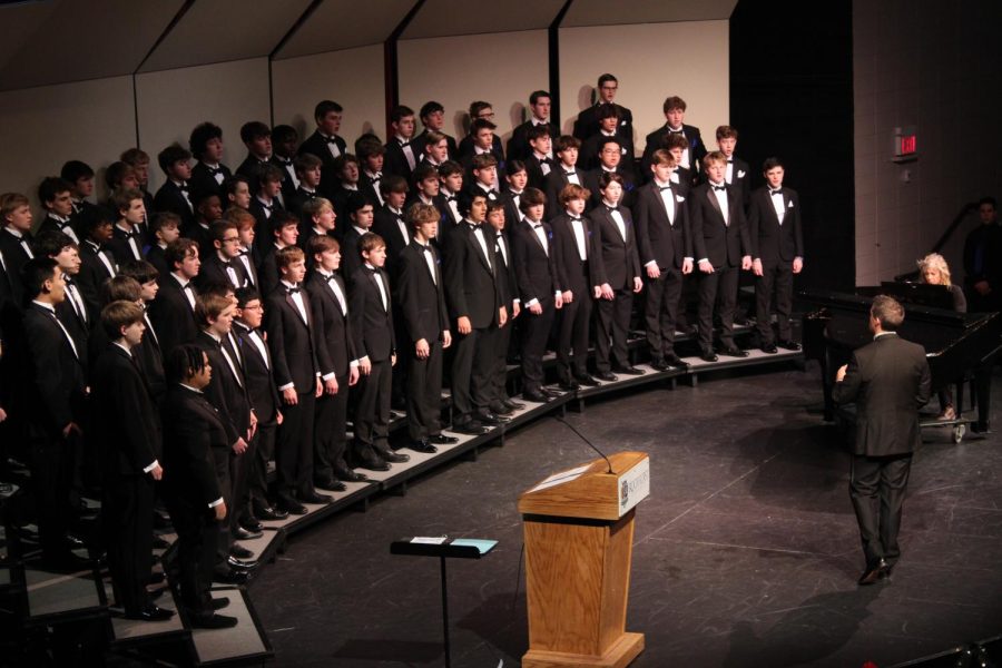 Concert Choir--made up of juniors and seniors--set the bar high, bringing years of singing experience to the Rockhurst Christmas Concert on Dec. 8, 2022. 