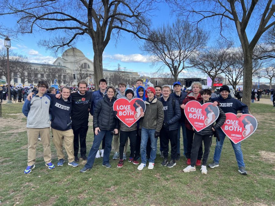 The Pro-Life Club brought together 15 students and 2 faculty members to attend the March for Life in Washington.  